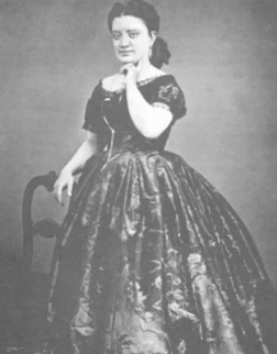 �ngela peralta